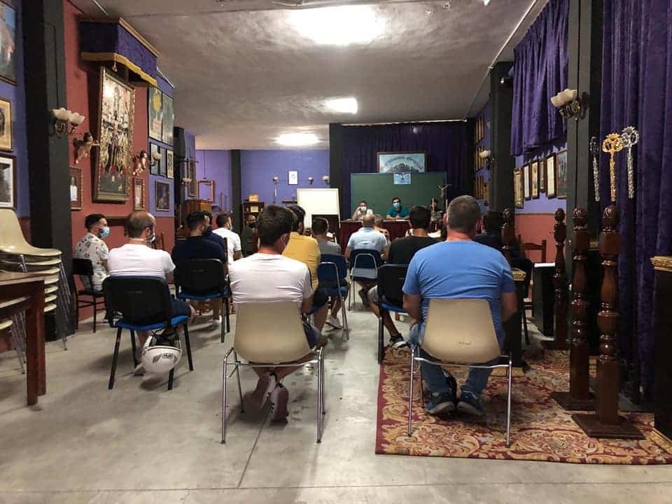 La Agrupación de Cofradías de Cabra renueva sus estatutos