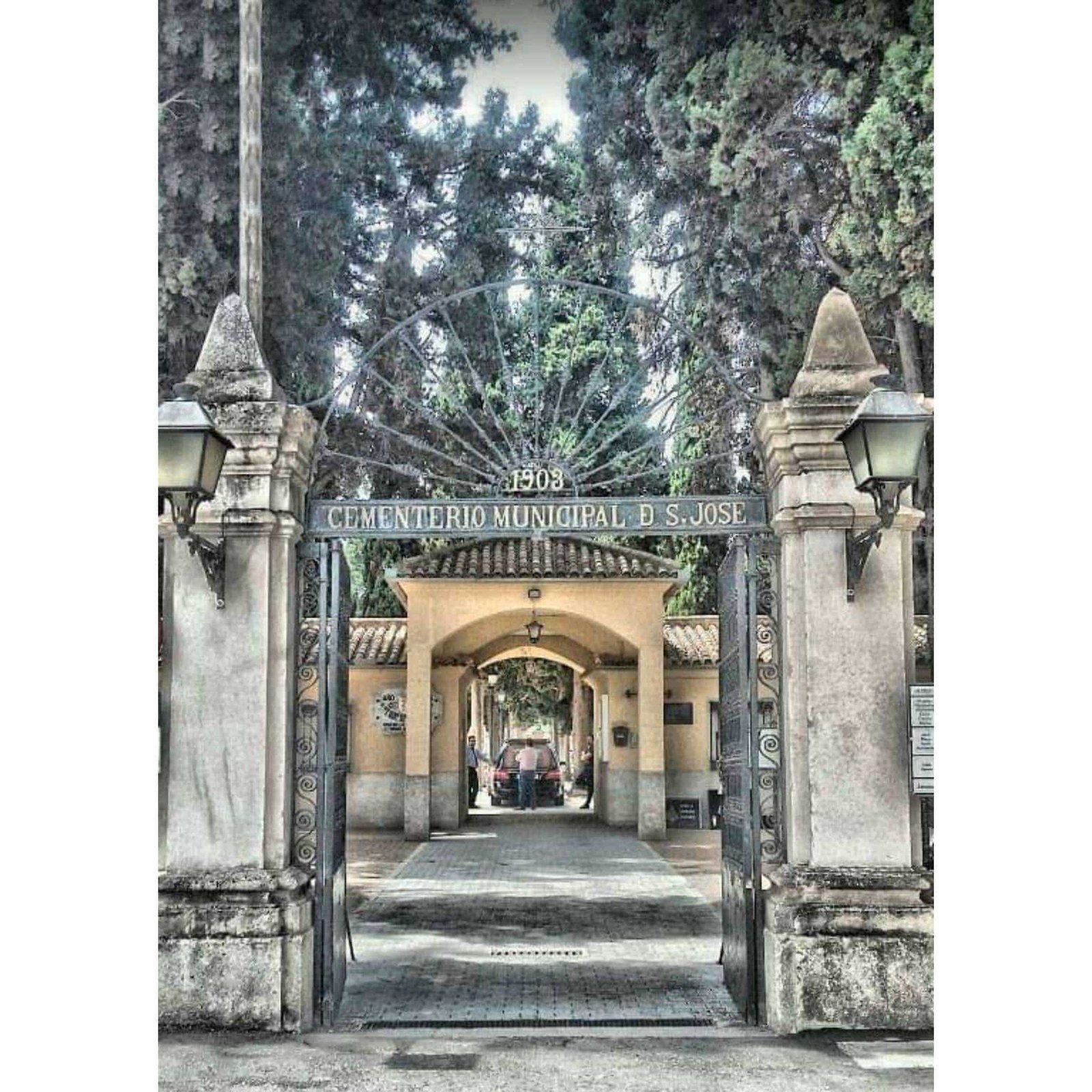 Historia del cementerio de Cabra (Córdoba) | Origen palabra cementerio